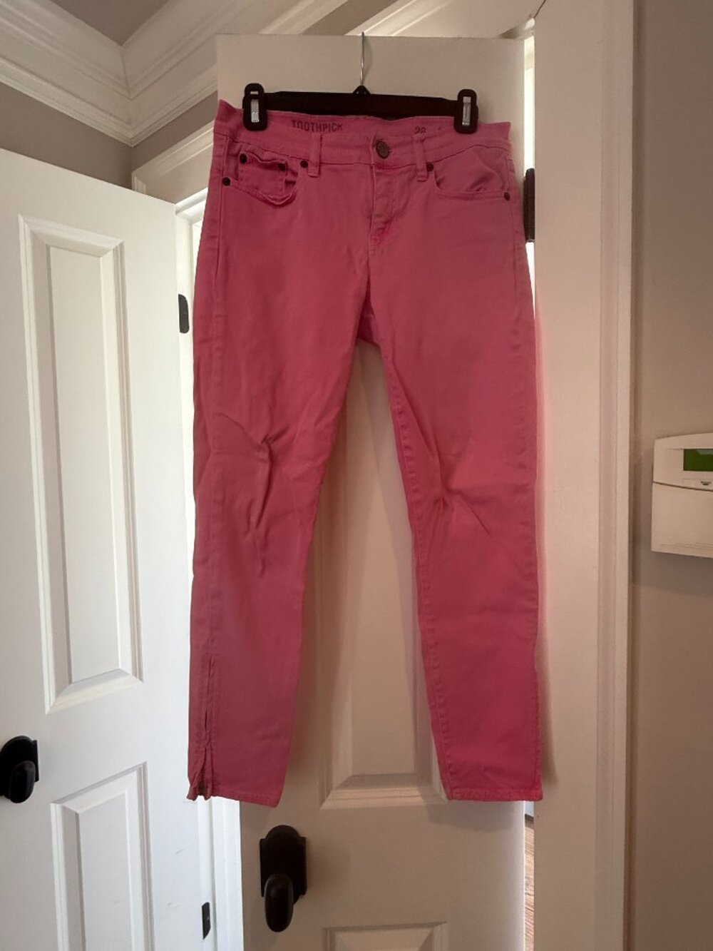 J Crew skinny Pink Jeans size 28